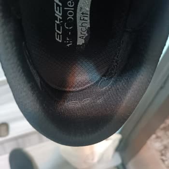 Skechers Ayakkabısının Ön Kısmı Açıldı, Ücret İadesi Talebi