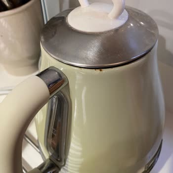 Kısa Sürede Paslanan Kettle Garanti Ve Yetkili Servis Yokluğu