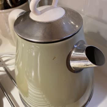 Kısa Sürede Paslanan Kettle Garanti Ve Yetkili Servis Yokluğu