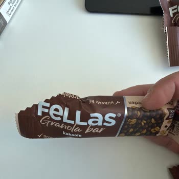 Şok Market'ten Yapıştırılmış Granola Bar Paketi Güven Sorunu Ve Değişim Talebi