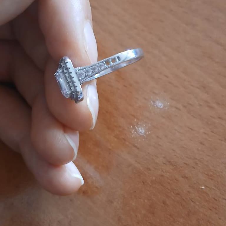 Taşları Eksik Gelen Baget Yüzük Ve Cevapsız Müşteri Hizmetleri