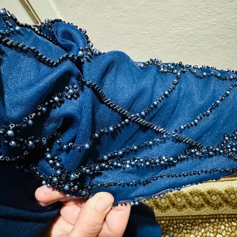 Esra Erdem Couture'da Özensiz Ölçü Alma, Tadilatsız Teslim Ve Tehditkar İletişim