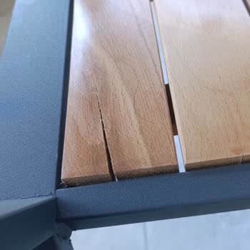 Teslim Edilmeyen Mutfak Masası Ve Kusurlu Balkon Mobilyası İçin Değişim Ve İade Talebi