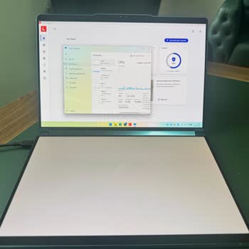 Lenovo Yoga Book 9’te Donma Ve Kapanma Sorunları, Servis Hatalı Kargo Gönderimi