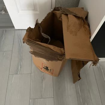 Kırık Ve Boş Gelen Dyson Airwrap Paketi Üzerine Yanıltıcı Bilgilendirme