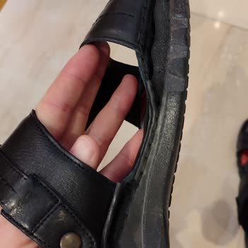 Forelli Erkek Terliğinde Kısa Sürede Yırtılma Ve Dayanıklılık Sorunu