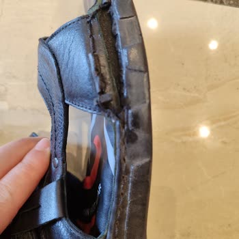 Forelli Erkek Terliğinde Kısa Sürede Yırtılma Ve Dayanıklılık Sorunu