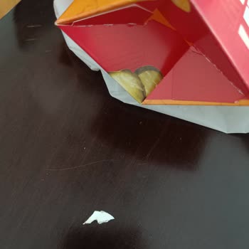 Mogaf Döner Dürümde Plastik Parça Bulundu