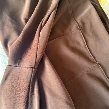 LCW Soft Touch Pantolonunda Tek Kullanımda Yoğun Tüylenme