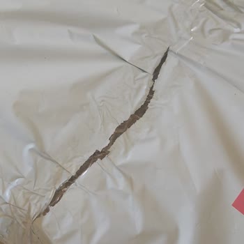 Penti İç Giyim Siparişinde Yırtık Kargo Paketi Ve Mahremiyet Sorunu