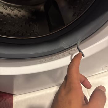 Garanti Kapsamındaki Kapak Lastiği Arızasında Ücret Talebi
