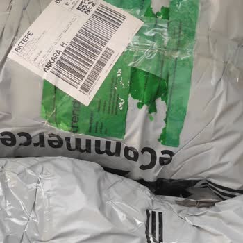 DHL Kargo Poşetindeki Zehirli Madde Hamile Olmamı Tehlikeye Atıyor