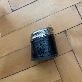 Kısa Garanti Süresi Nedeniyle Topuklu Botta Kırılan Topuk İçin Değişim Talebi