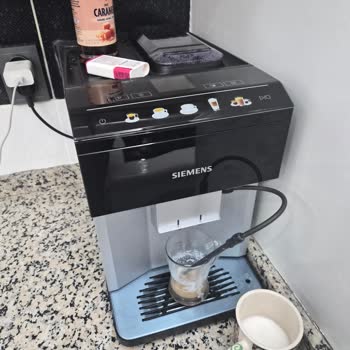 Alınan Siemens Kahve Makinesinde Isıtma Problemi Ve Kırık Parça