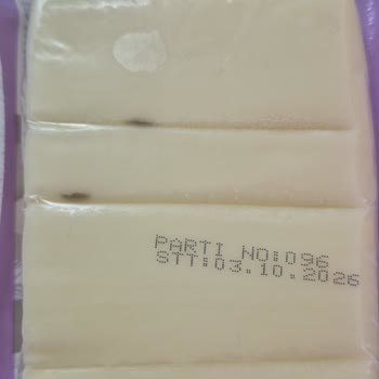 Uşak Karun AVM Migros Şubesinde Tarihi Geçmemiş Bozulmuş Dil Peyniri