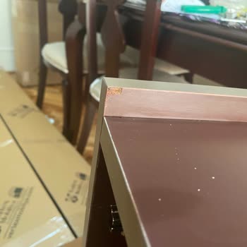 Kırık Ve Yamuk Gelen Mobilya İçin Satıcı İade Ödemesini Reddetti