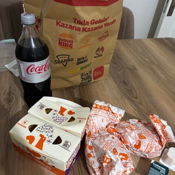 Fanatik Kova Siparişinde Eksik Pop Chicken Sandviç İçin İade Talebi