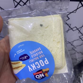 A101 Şubesinde Son Kullanma Tarihi Geçmiş Ve Küflü Sandviç Satışı