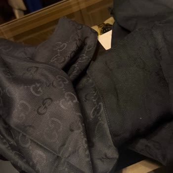 Üst Kalite Şal Vaadiyle Gelen Muadil Ürün İçin İade Talebi