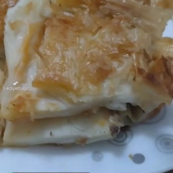 Levent Börekçilik Kıymalı Börekten Kıl Çıktı!