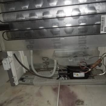 Arızalı Ve Eksik Parça Gelen Siemens Buzdolabının Hemen Değişimi