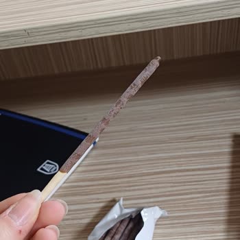 Biscolata Stix Çikolatalarında Beyaz Lekeler Ve Sağlık Endişesi