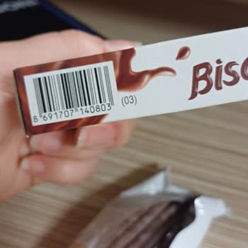 Biscolata Stix Çikolatalarında Beyaz Lekeler Ve Sağlık Endişesi