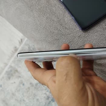 Samsung Galaxy A52'de Arka Kapak Ayrılması Ve Dokunmatik Sorunu, Ücretsiz Değişim Talebi