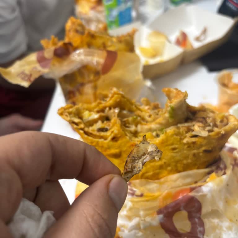 Mogaf Hatay Döner'de Kemik Parçası Ve Yanlış Ürün: İade Talebimiz Reddedildi