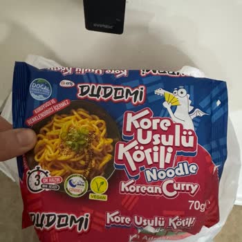 Dudomi Korean Curry Noodle’da Kıl Tespiti Hijyen İhlali