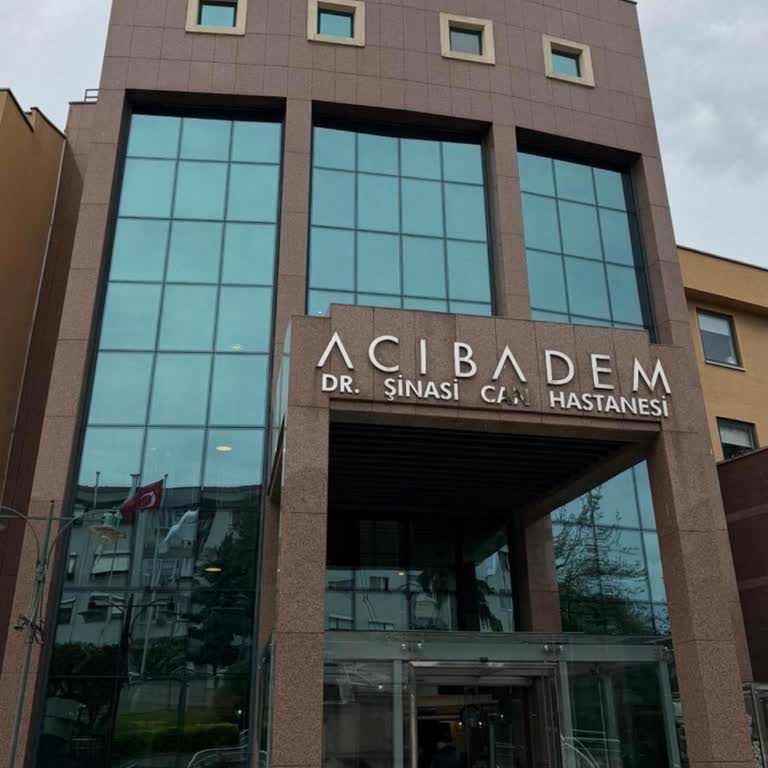 Acıbadem Hastanesinde Çiçek Teslimatı Sorunu Ve Personelin Saygısız Tutumu