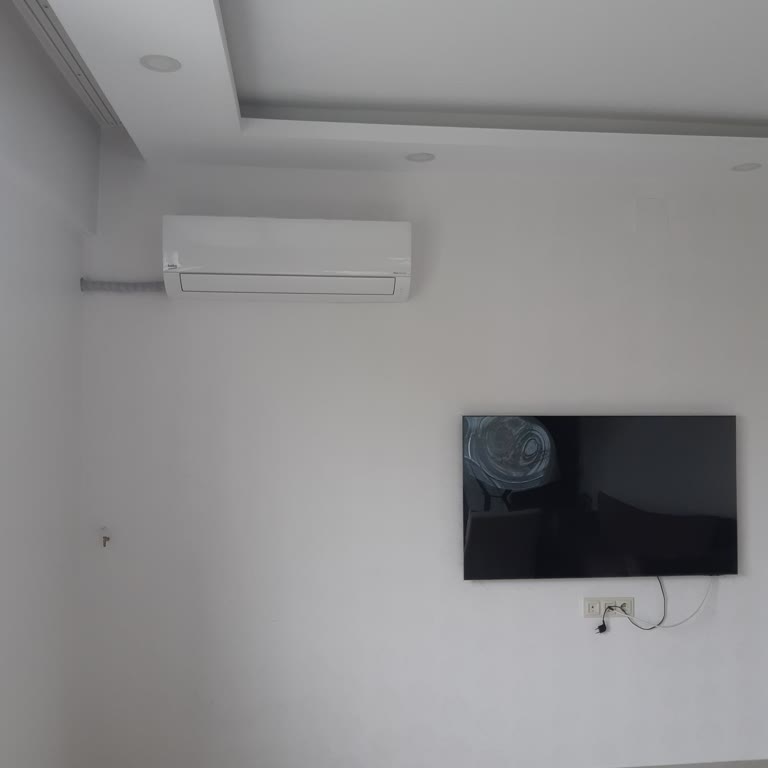 Beko Klimamın Montajındaki Eksik Vida Ve Kısa Su Hortumu Nedeniyle Kullanılamaz
