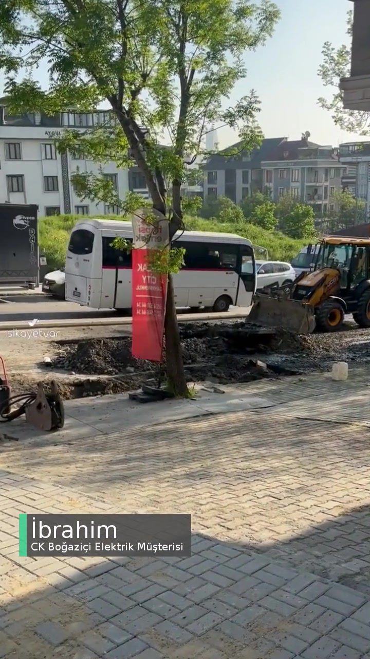 CK Boğaziçi Elektrik Kesintisi videonun kapak resmi