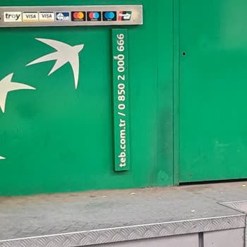ATM'de 1500 TL Yatırma İşlemi Kayıp Ve Banka İhmali