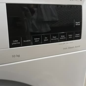 Bosch Seri 4 Çamaşır Makinesinde Aşırı Titreşim Ve Duvar Hasarı