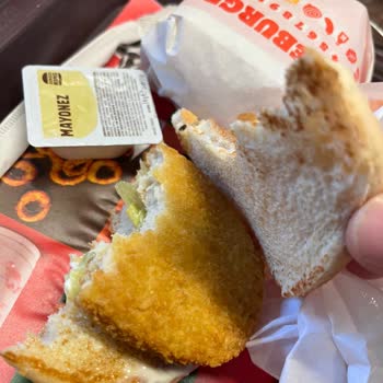 Mayonezsiz Burger King Siparişinde Şube Politikası Ve Yanıltıcı Açıklama