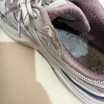 Skechers Ayakkabıda Erken Deformasyon Ve Rahatsızlık, İade Talebi