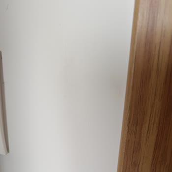 Filli Boya Andezit Mat Boyası Silinemez, Lekeler Hızla Yayılıyor, Büyük Hayal Kırıklığı