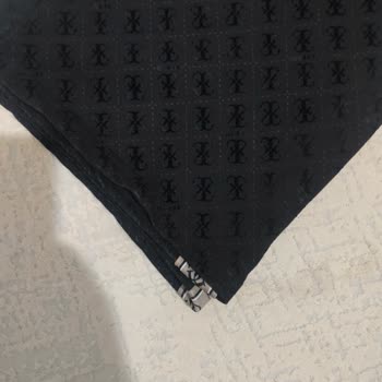 Nihan Acar Butik (Instagram: Nihanacarbutik) Poşetsiz ve Kusurlu Ürün, İade Hakkı Reddedildi