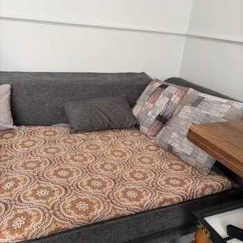 Enza Home’da Uzun Süreli Koltuk Tamiri Ve Teslimatı İçin Hızlı Çözüm Talebi