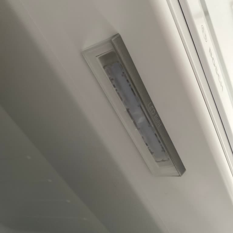 Bosch Buzdolabının İç Aydınlatma Işığı Arızası Ücretsiz Tamir Talebi