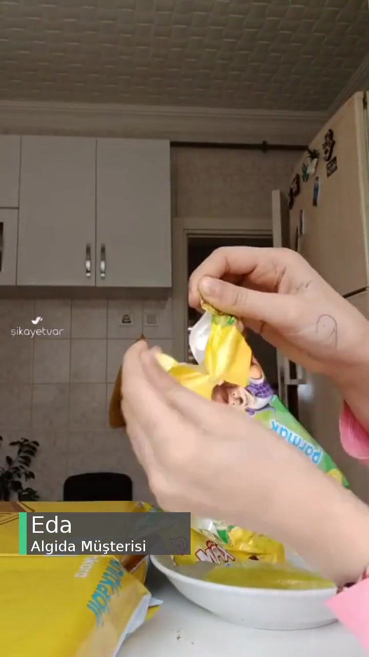 Algida Dondurma Değişik Bir Şekilde Çıktı videonun kapak resmi
