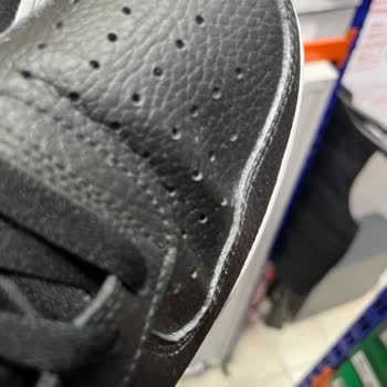 Sneaks Up Mağazasından Aldığım Nike Air Force’ta Deri Kabarıklığı Ve Topuk Delik Sorunu, Acil Çözüm