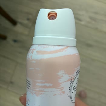 Bee Beauty Deodorant Kapak Sıkmıyor: Üretim Hatası