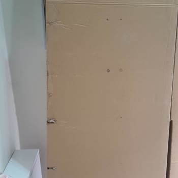Horoz Lojistik’in Ağır Ürün Teslimatında Yardımsız Tutumu Ve Hasarlı Koli Sorunu