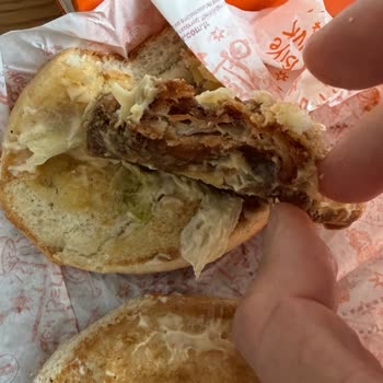 Popeyes Tatlısu Şubesinde Sert ve Kusurlu Tavuk Eksik Ürün ve Sağlık Riski