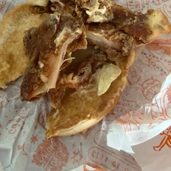 Popeyes Tatlısu Şubesinde Sert ve Kusurlu Tavuk Eksik Ürün ve Sağlık Riski