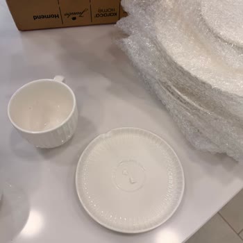 Emsan Mutfak Kırık Çay Fincanı İçin Cevapsız Müşteri Hizmetleri Ve Değişim Talebi