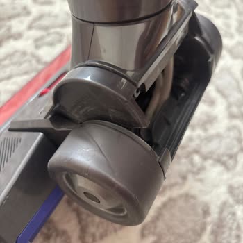 Dyson Süpürge Aksesuarı Kırıldı, Garanti Kapsamına Alınmadı