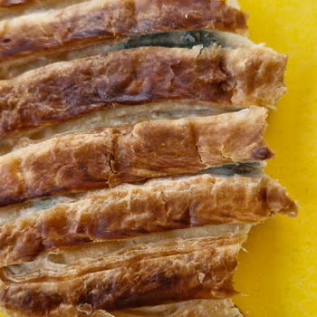 Satışta Tarihi Geçmiş Katmeri: Sağlık Riski Ve Müşteri Zor Durumu